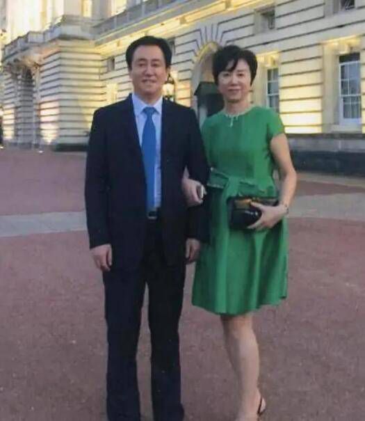 纲手裸乳被爆白浆