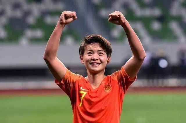 国产夫妇交换群4p大战