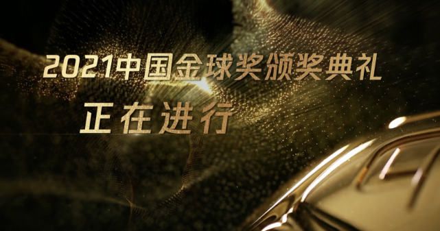 女人扒开腿让男人捅