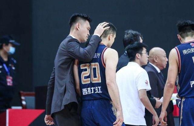 阿v小次郎